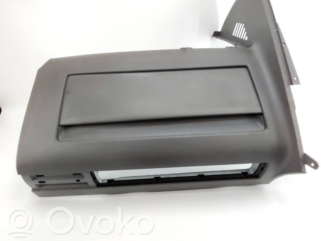 Volkswagen Multivan T5 Ramă inferioară panou bord 