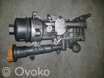 Opel Corsa D Öljynsuodattimen kannake 