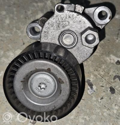 Ford C-MAX II Napinacz paska rozrządu 