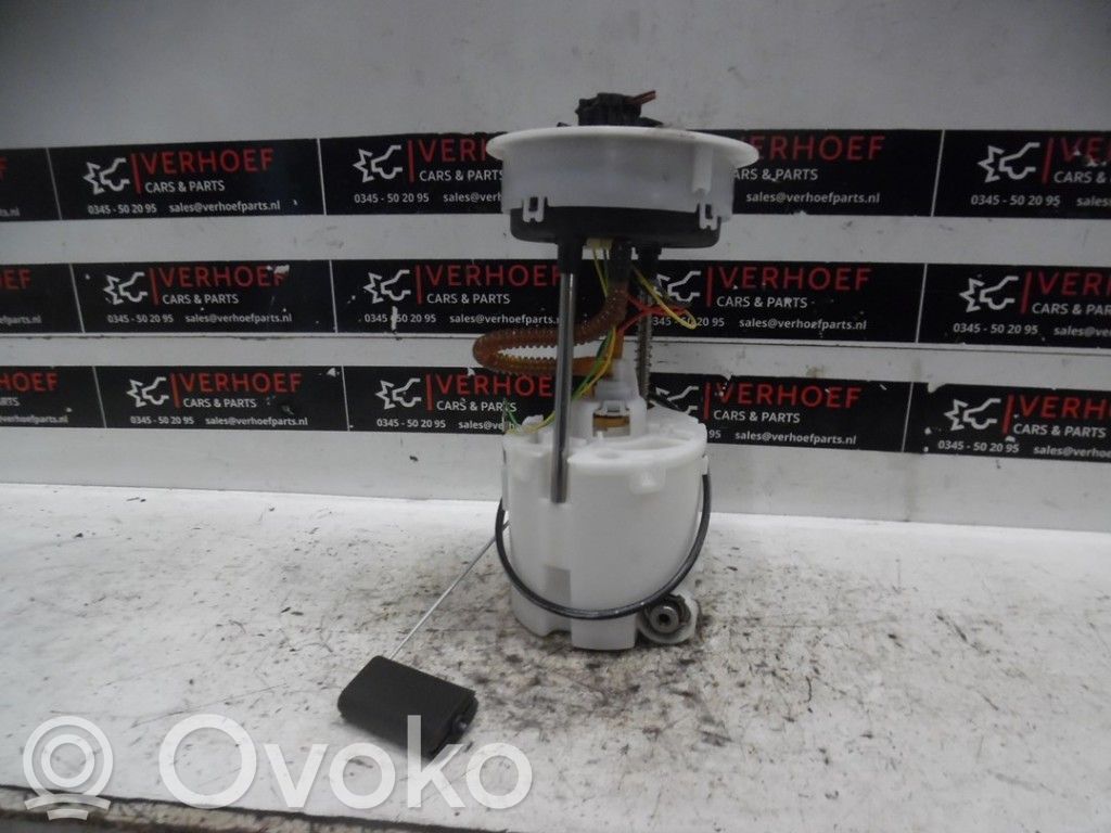 Suzuki Splash Bomba interna de combustible 