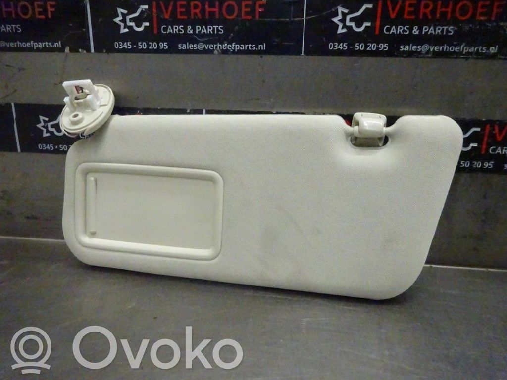 Sun visor