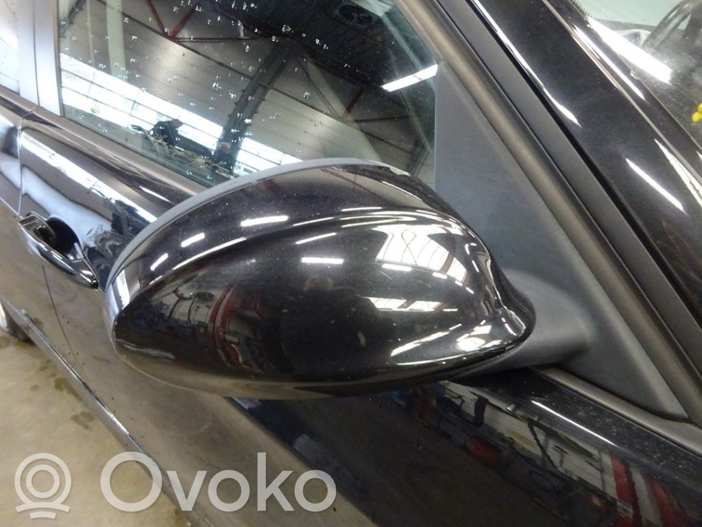 Manual wing mirror