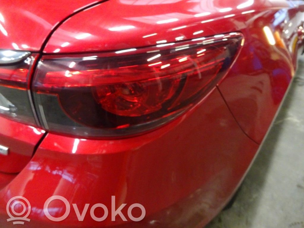 Rear/tail lights