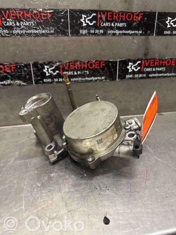 Peugeot Boxer Vacuum pump 