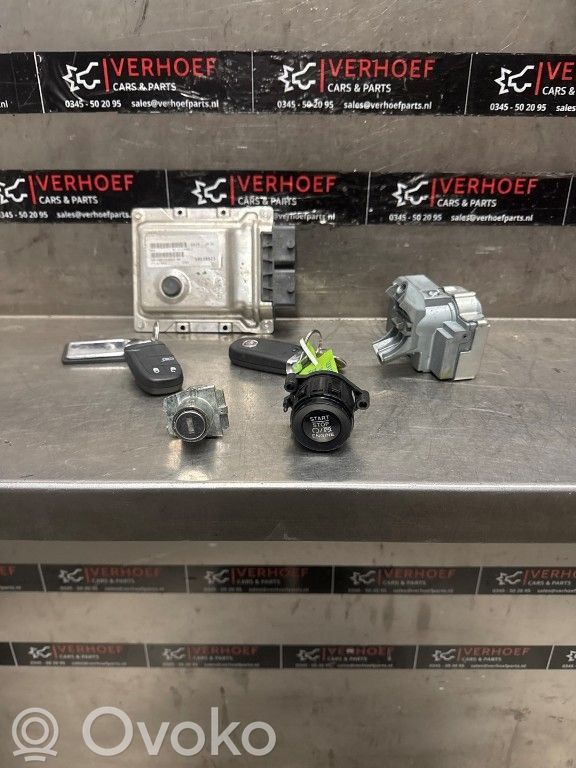Fiat 500X Set încuietori 