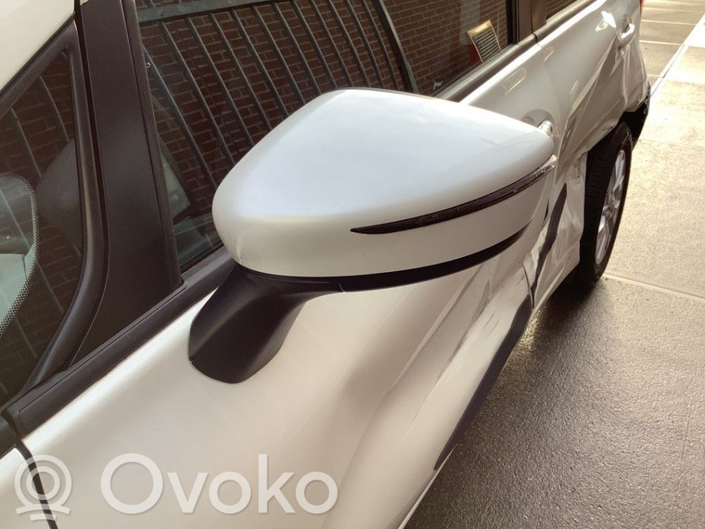 Nissan Note (E12) Veidrodėlis (mechaninis) 