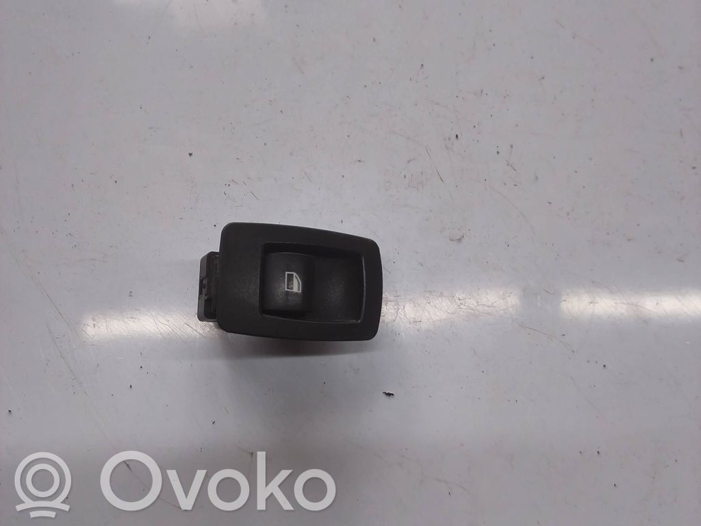 Elektrisko logu slēdzis   15979800