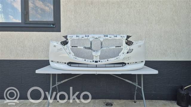 Mazda 2 Etupuskuri 