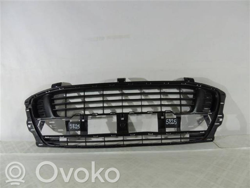 Citroen C4 I Oberes Gitter vorne 