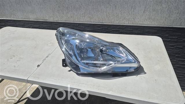 Opel Corsa D Scheinwerfer 