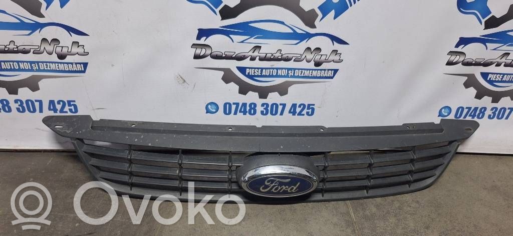 Front grill   8M518200B