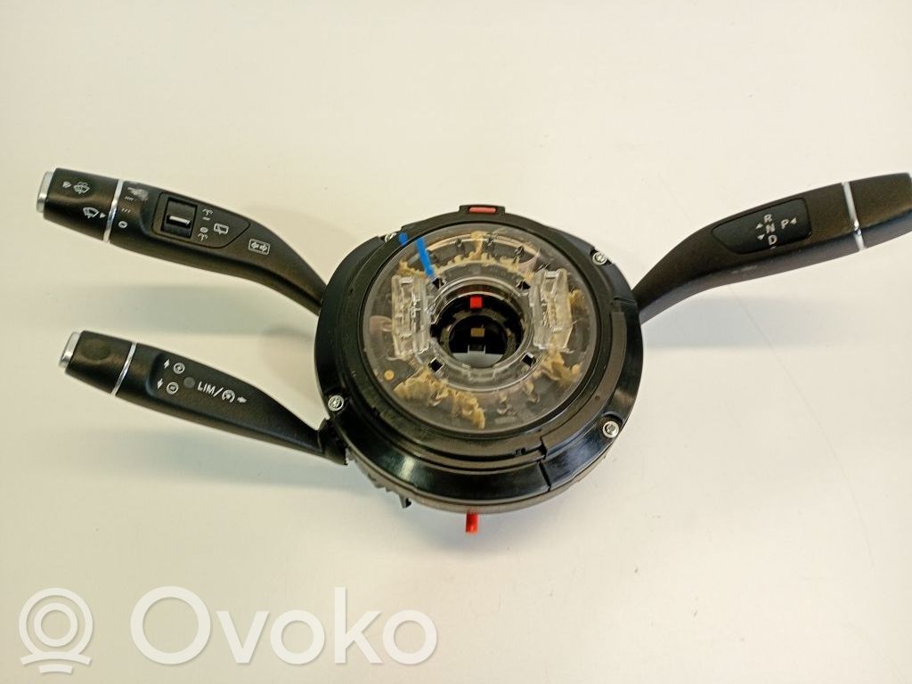 Mercedes-Benz A W176 Commodo, commande essuie-glace/phare 
