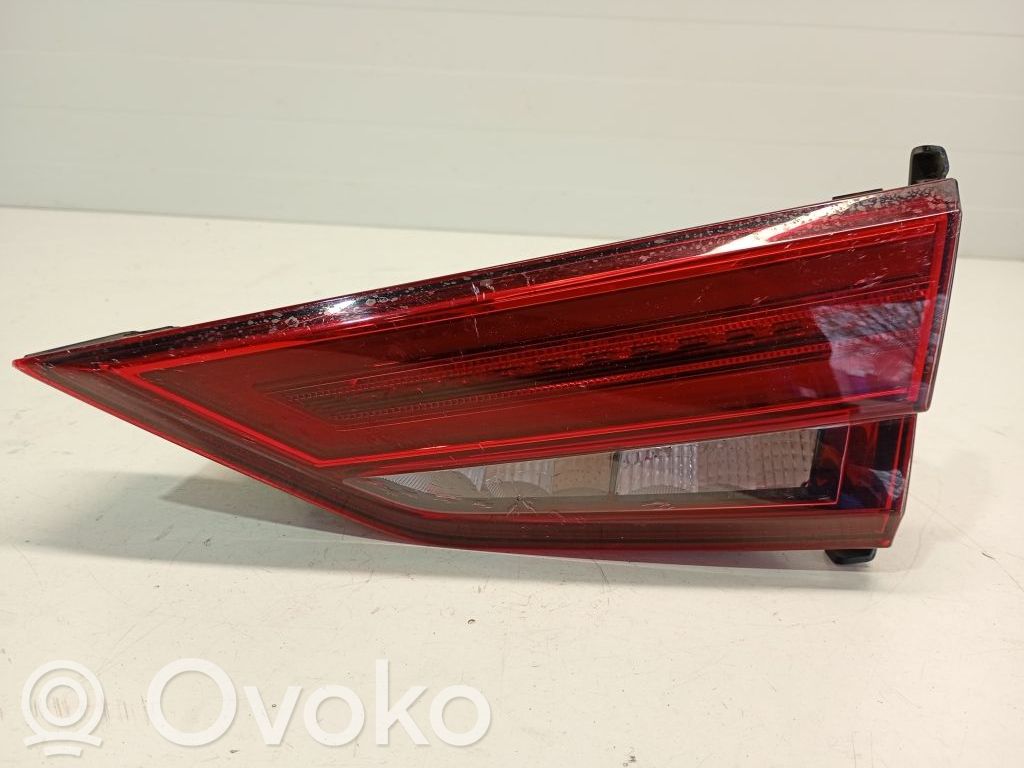 Audi A3 S3 8V Takaluukun takavalot 
