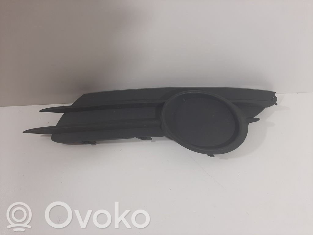 Opel Corsa D Etupuskurin alempi jäähdytinsäleikkö 