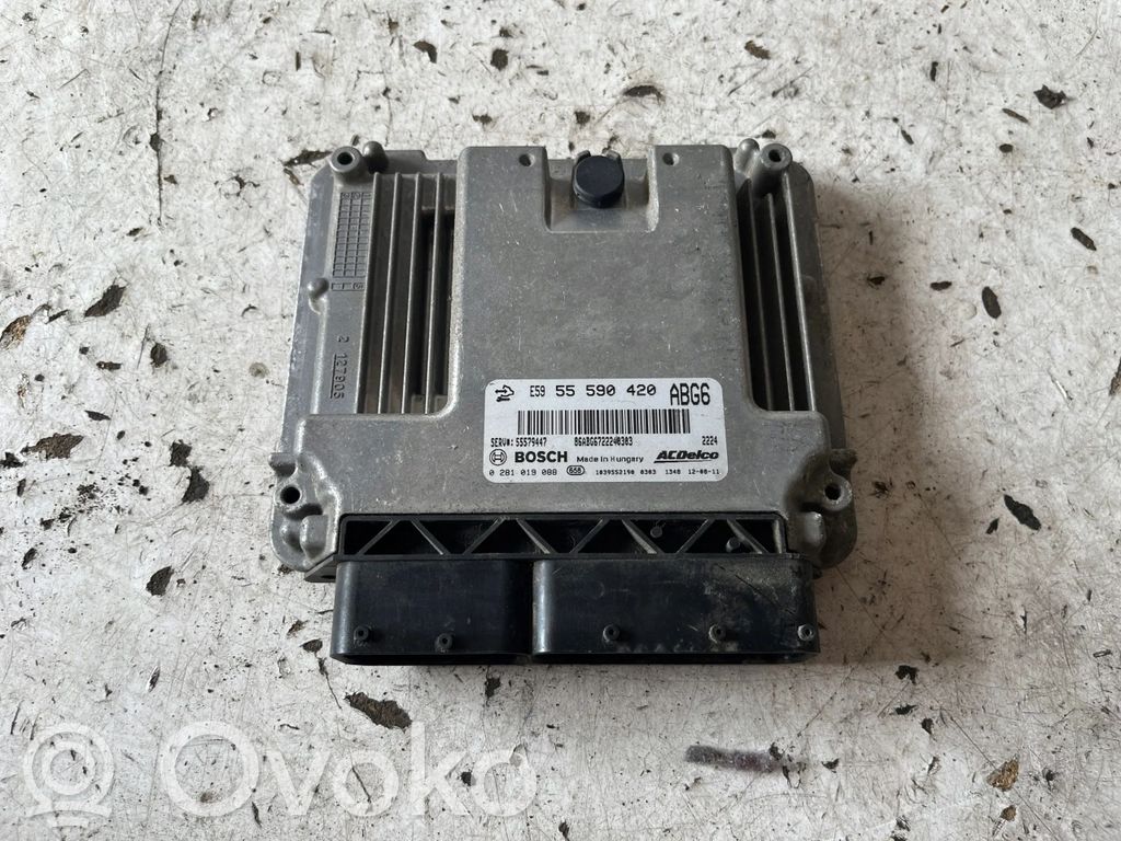 Opel Insignia A Engine control unit/module ECU 