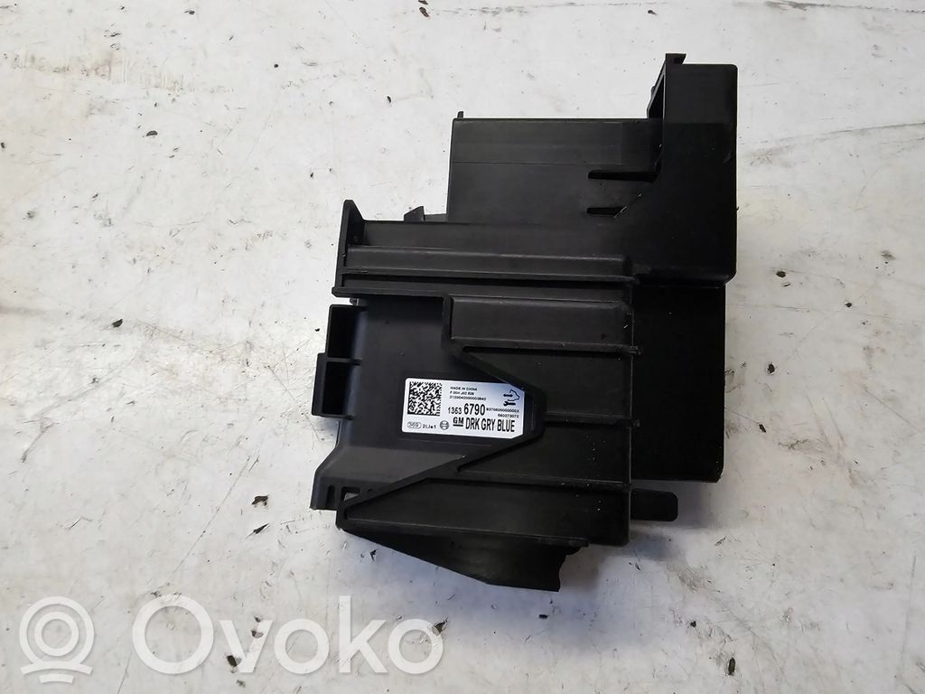 Autres unités de commande / modules   13536790
