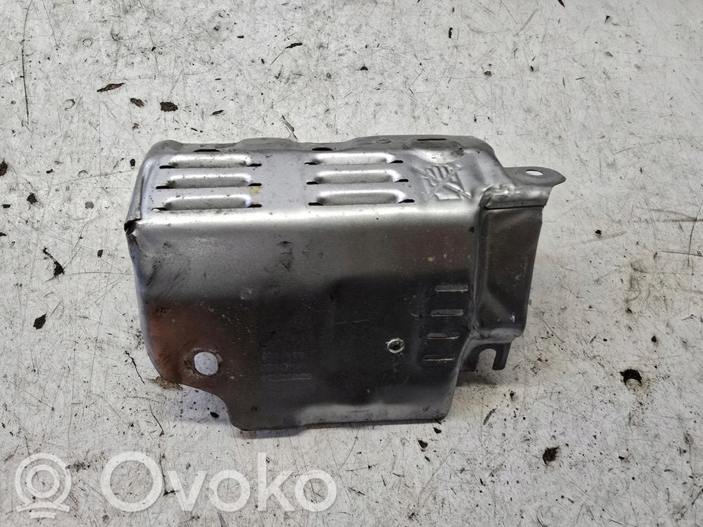 Opel Corsa F Pakokaasulämmön lämpökilpi 