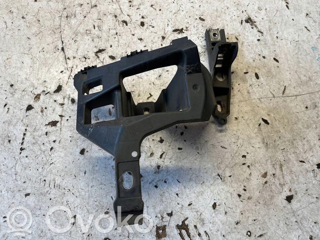 Halterung Scheinwerfer   39003561