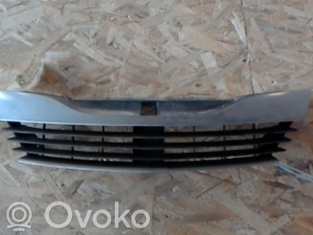 Etusäleikkö   8200390126