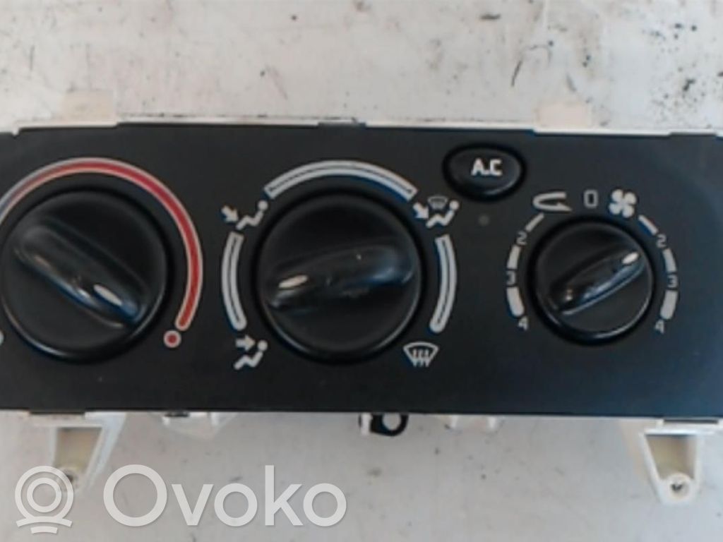Renault Megane I Climate control unit 