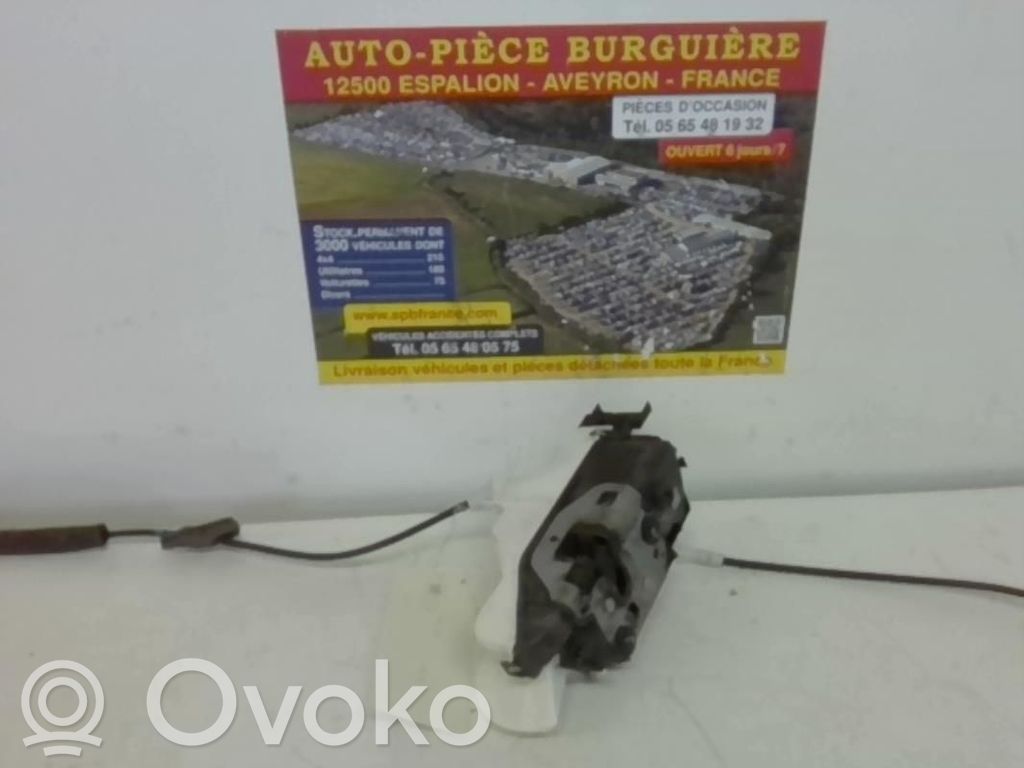 Citroen C3 Priekšpusē slēdzene 