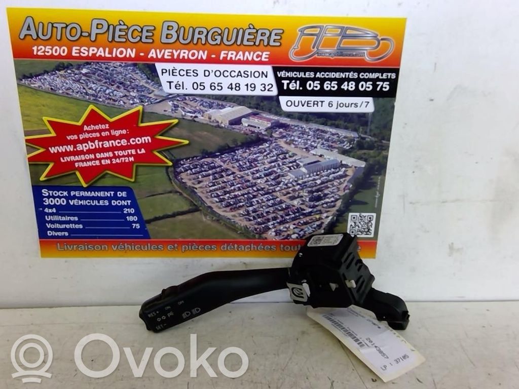 Seat Leon (1P) Palanca de intermitentes 