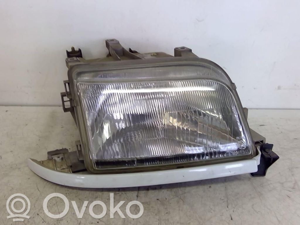 Renault Clio I Headlight/headlamp 