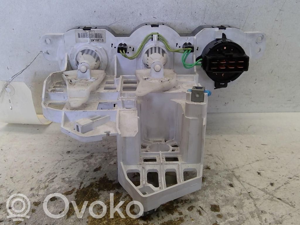 KIA Picanto Climate control unit 