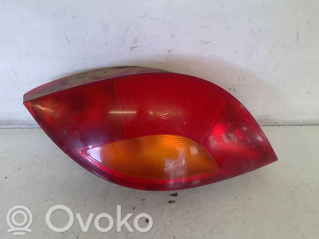 Ford Ka Galinis žibintas kėbule 