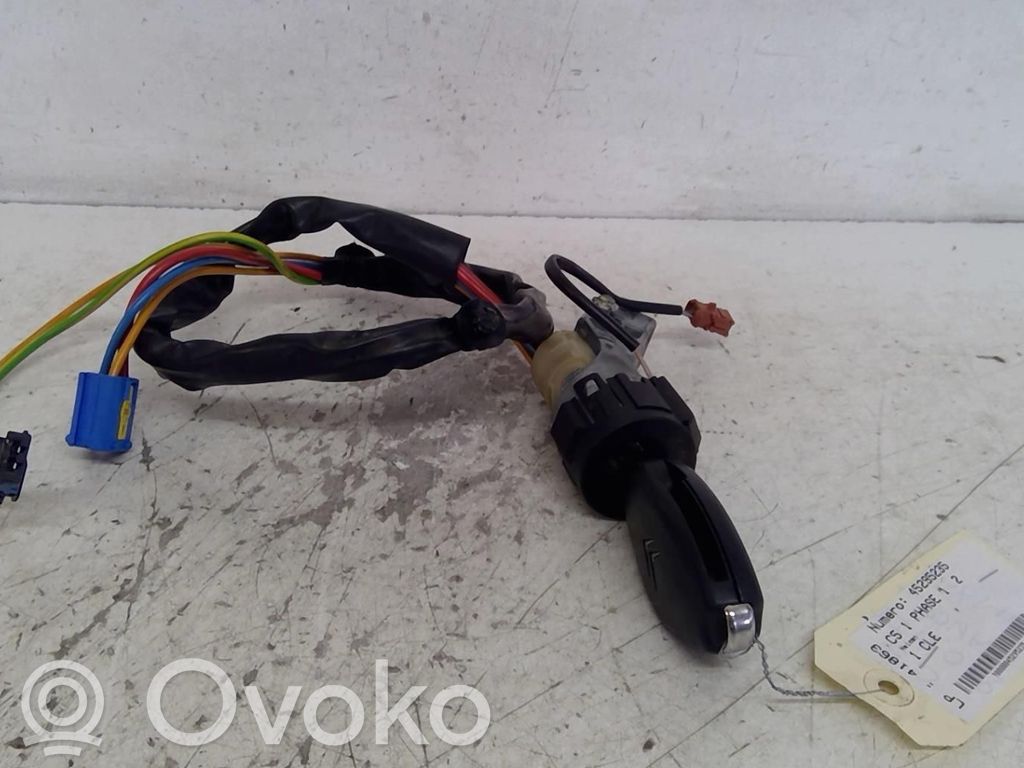 Citroen C5 Užvedimo spynelė 