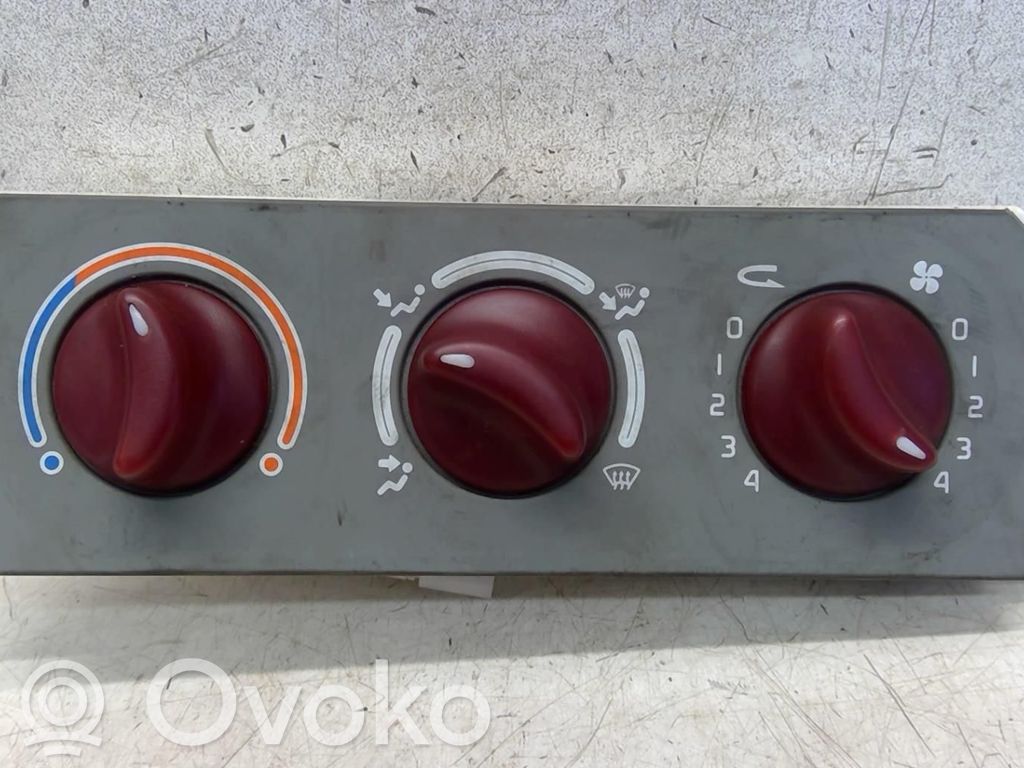 Renault Twingo I Climate control unit 