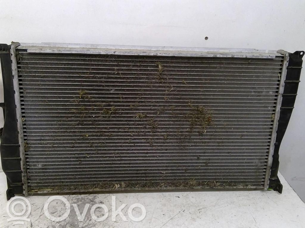 BMW 1 E81 E87 Coolant radiator 