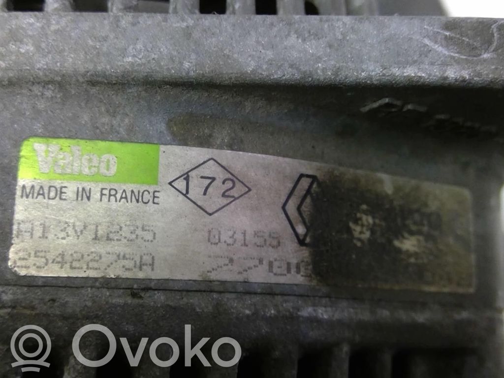 Renault Clio II Ģenerators 
