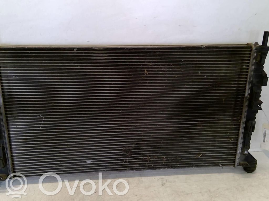 Ford C-MAX I Coolant radiator 