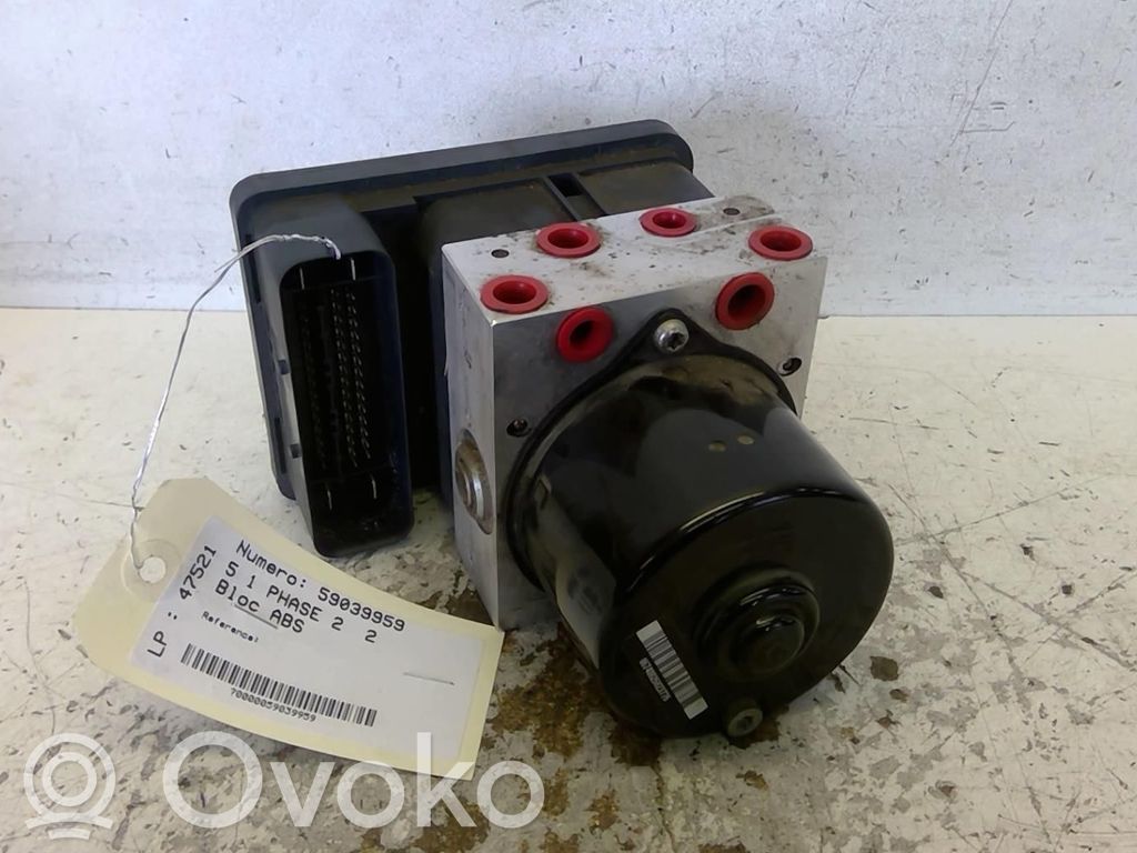 Mazda 5 ABS bloks 