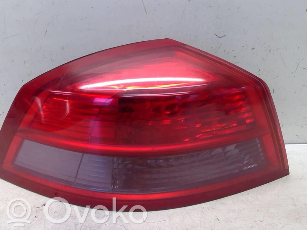 Renault Vel Satis Lampă spate în caroserie 