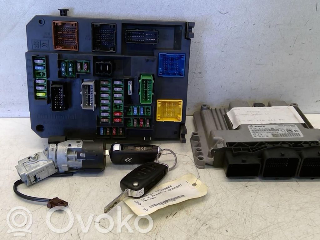 Citroen C4 II Juego de cerradura y set ECU del motor 