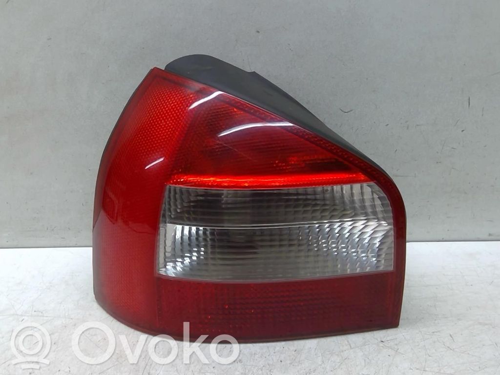 Takavalot   8L0945095B