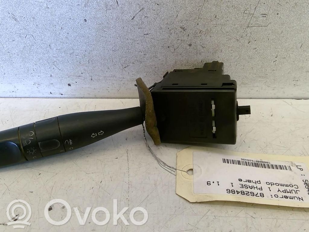 Indicator stalk