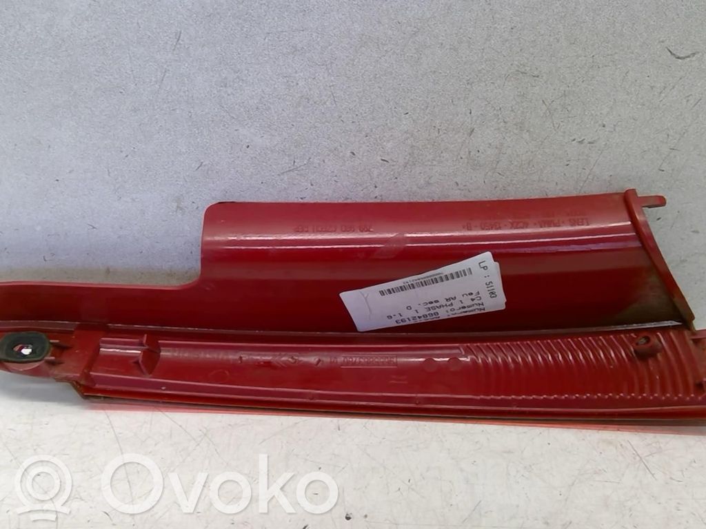 Tailgate rear/tail lights