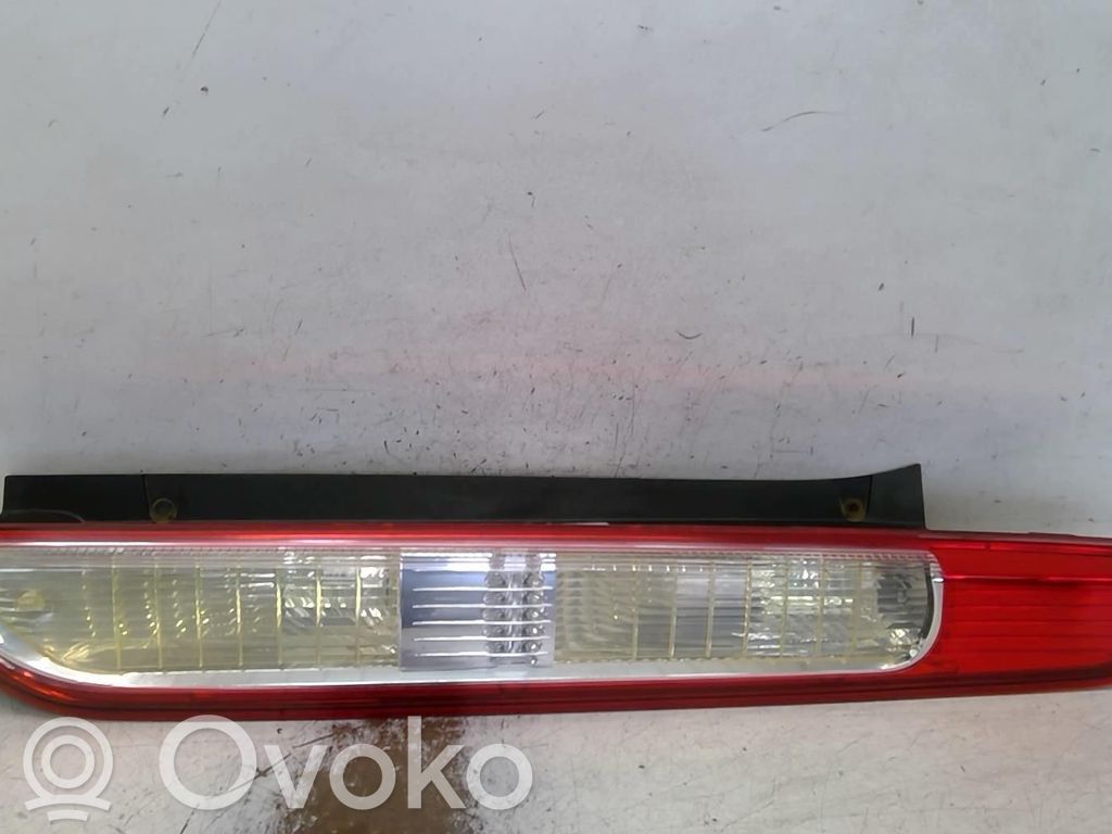 Rear/tail lights   1520761
