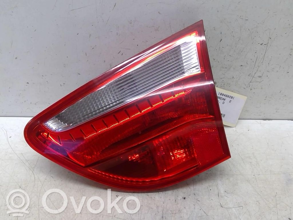 Seat Exeo (3R) Lampă spate în capacul portbagajului 