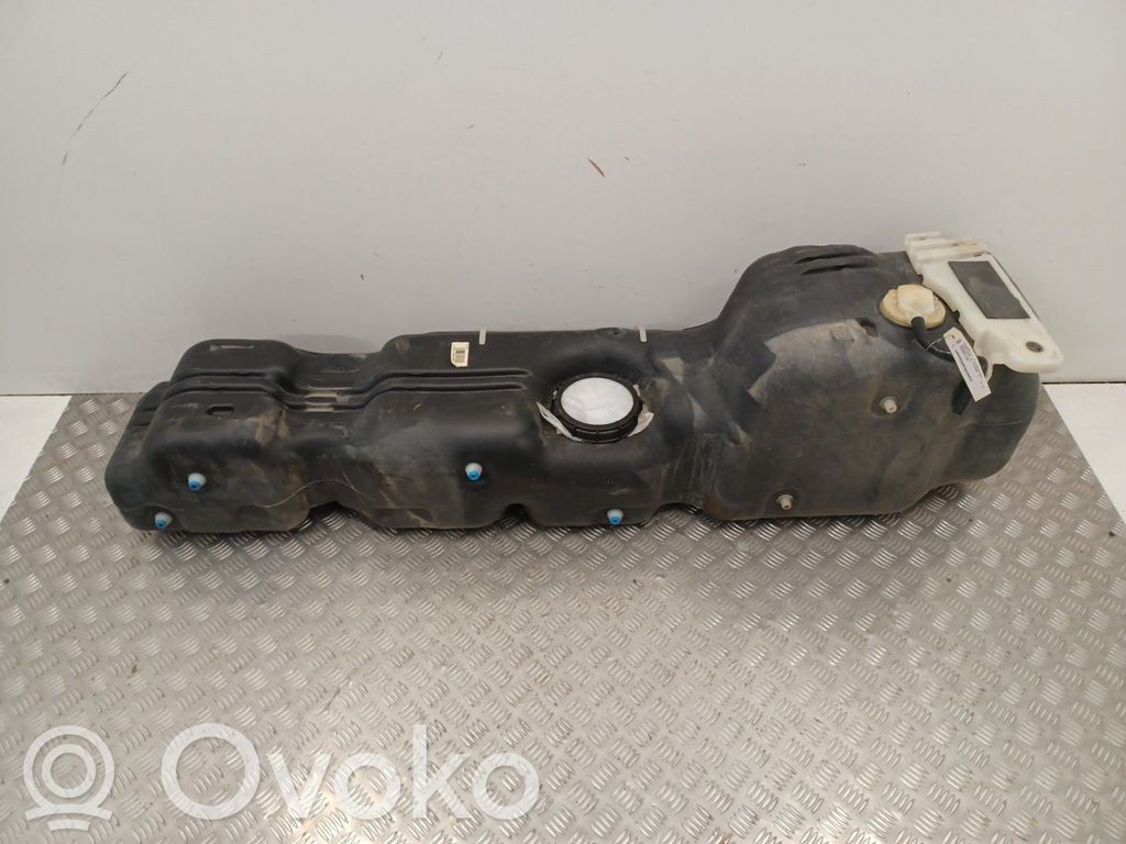 Polttoainesäiliö   172030731R