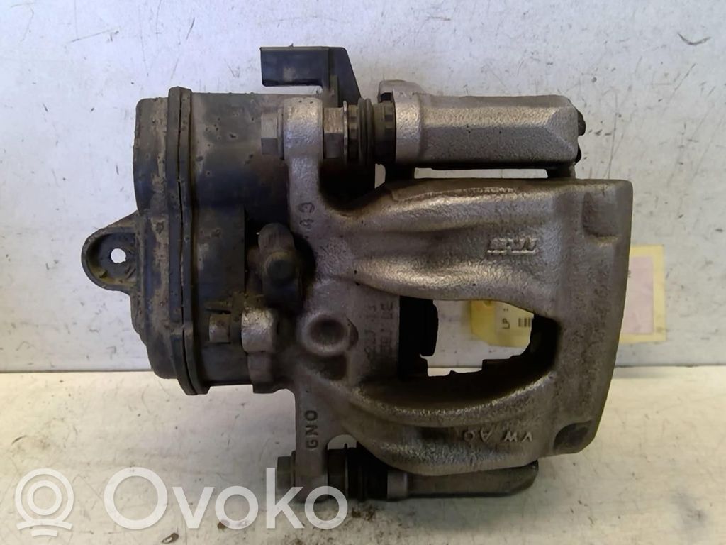 Audi A6 S6 C8 4K Tylny zacisk hamulcowy 