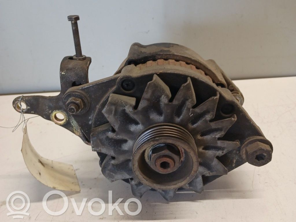 Peugeot 205 Ģenerators 