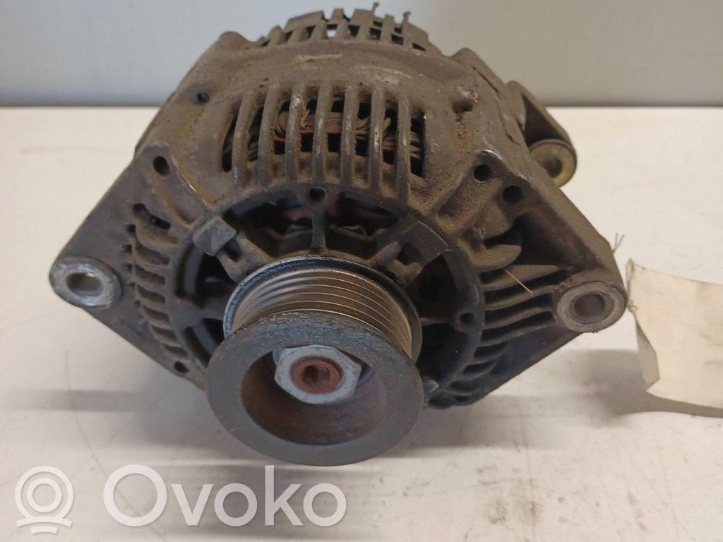 Renault Clio I Генератор 