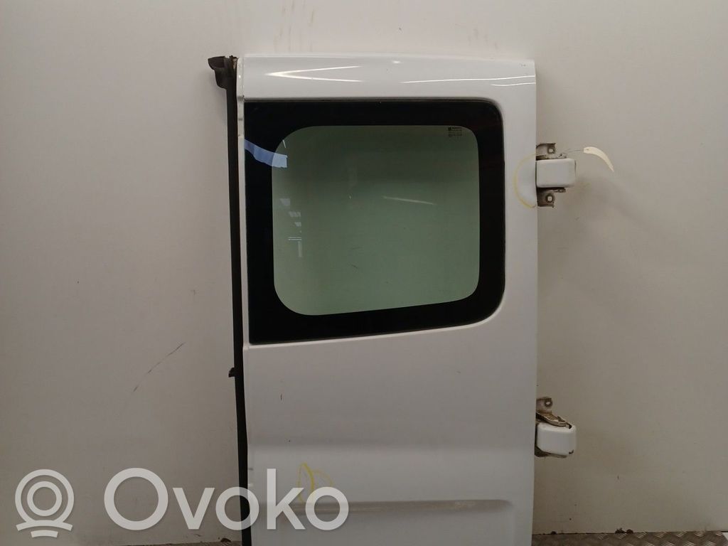Renault Trafic II (X83) Puerta de carga trasera/atrás 