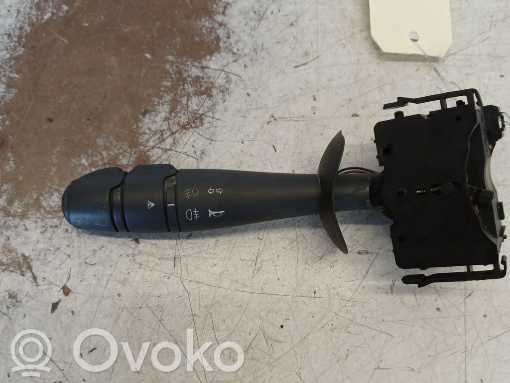 Renault Twingo II Indicator stalk 