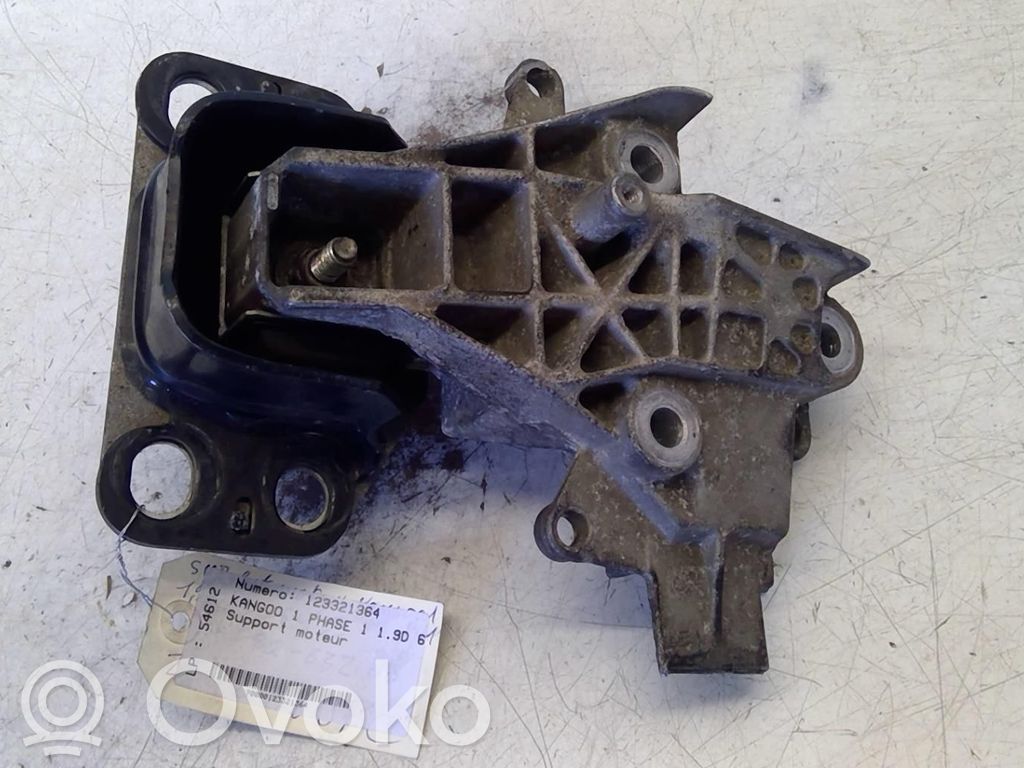 Renault Kangoo I Engine mount bracket 