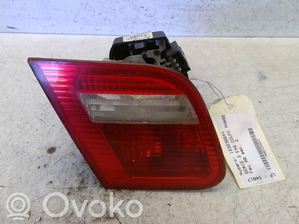 BMW 3 E46 Takaluukun takavalot 